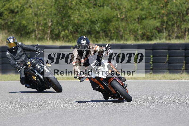 /Archiv-2025/48 25.08.2025 Cornu Master School ADR/gruen-vert/46